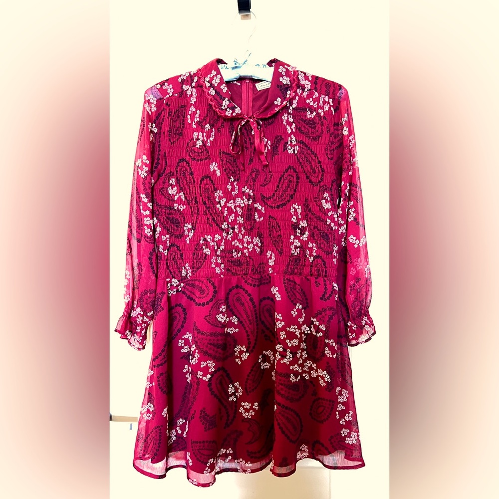 Abercrombie & Fitch Red Paisley Mini Long Sleeve Dress w/invisible back Zipper